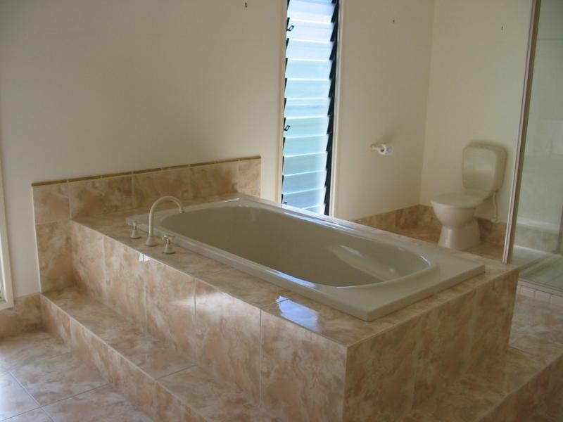 4 BANKSIA STREET, Nightcliff NT 0810