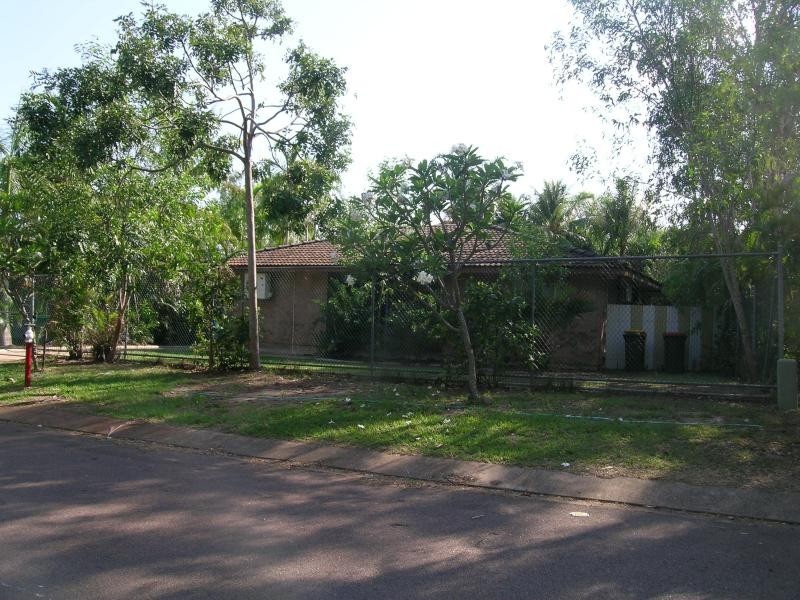 5 MARCHANT COURT, Malak NT 0812