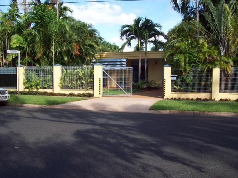 6 ADCOCK CRESCENT, Nakara NT 0810