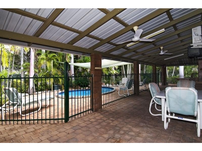 15 Raffles Rd, Gray NT 0830