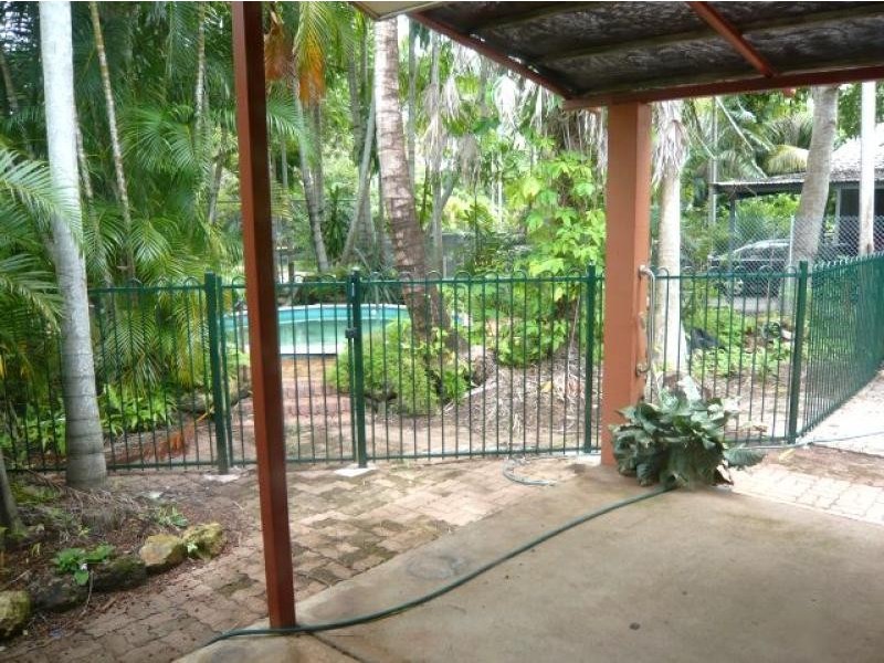 1 Bee Court, Malak NT 0812