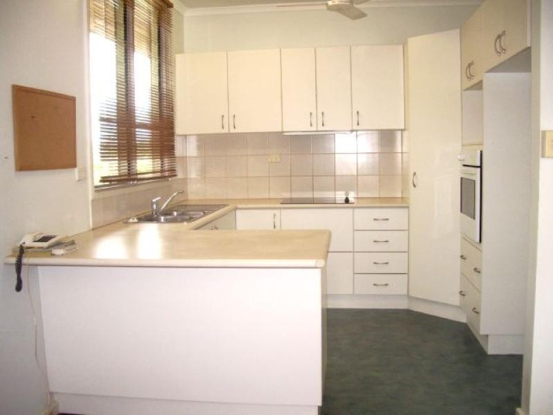 5 Neate Court, Malak NT 0812