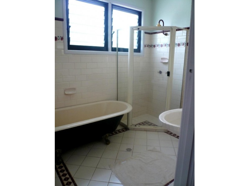 27 Sandalwood Street, Nightcliff NT 0810