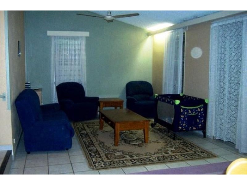 9 Matthews Road, Anula NT 0812