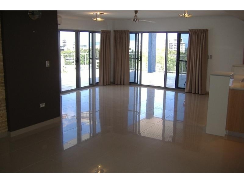 Unit 21, 107 Woods Street, Darwin NT 0800