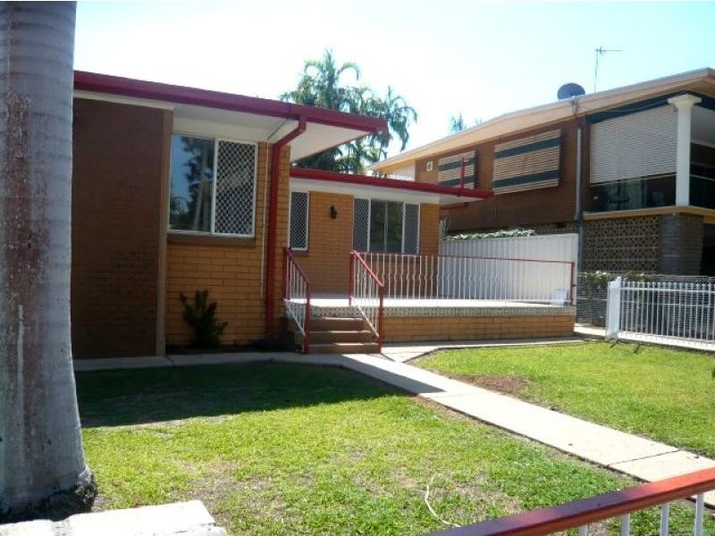 10 Alstonia St., Nightcliff NT 0810