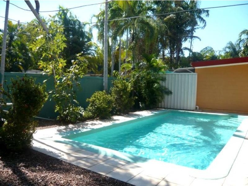 10 Alstonia St., Nightcliff NT 0810