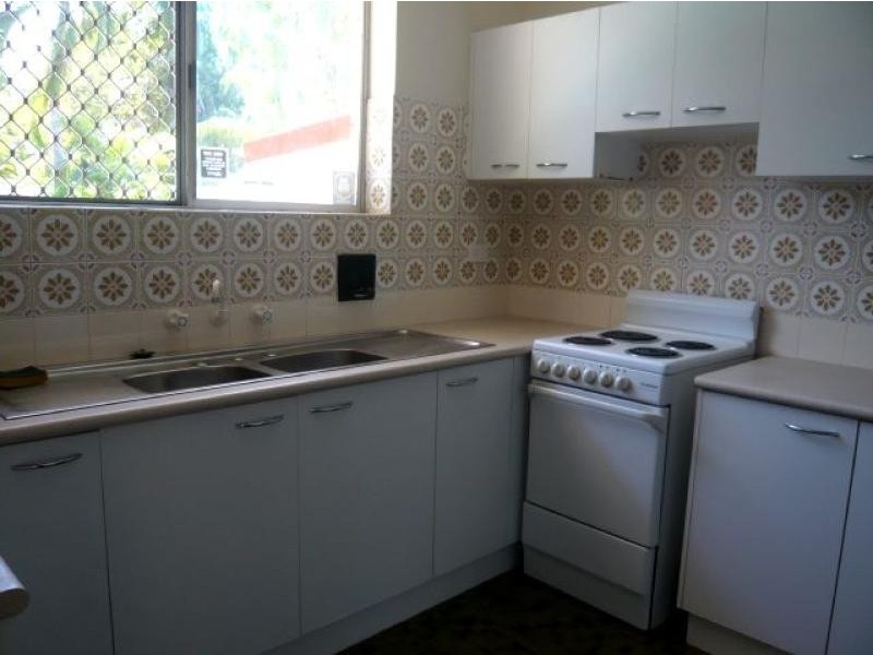 10 Alstonia St., Nightcliff NT 0810