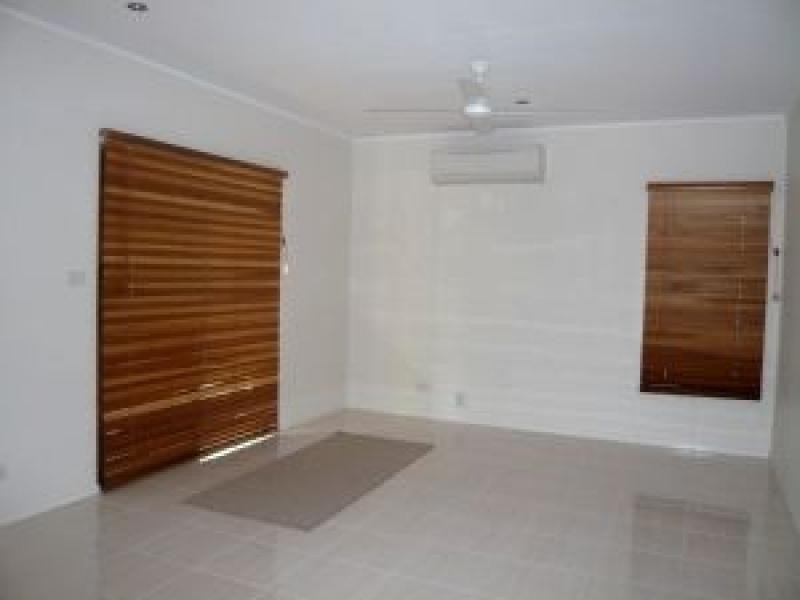 32 Caledonian, Anula NT 0812