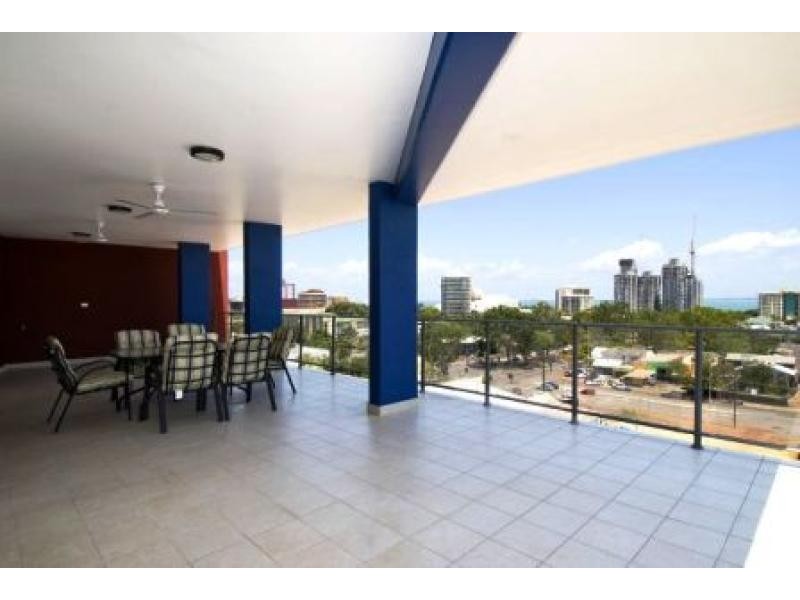 Unit 13/107 Woods Street, Darwin NT 0800