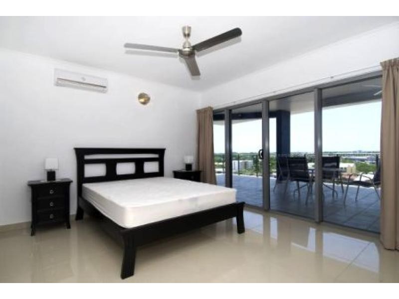 Unit 13/107 Woods Street, Darwin NT 0800