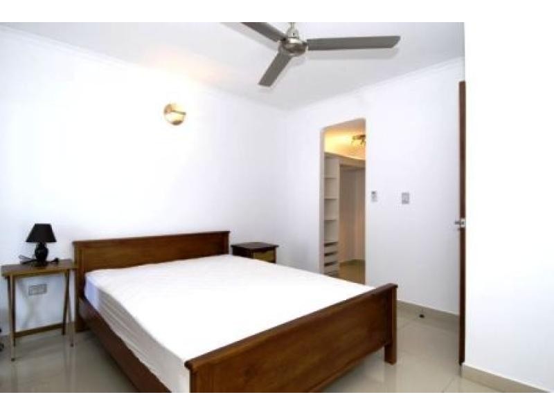 Unit 13/107 Woods Street, Darwin NT 0800