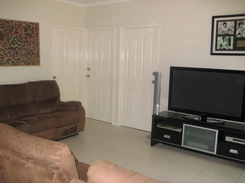 2/6 TImpson Court, Gray NT 0830