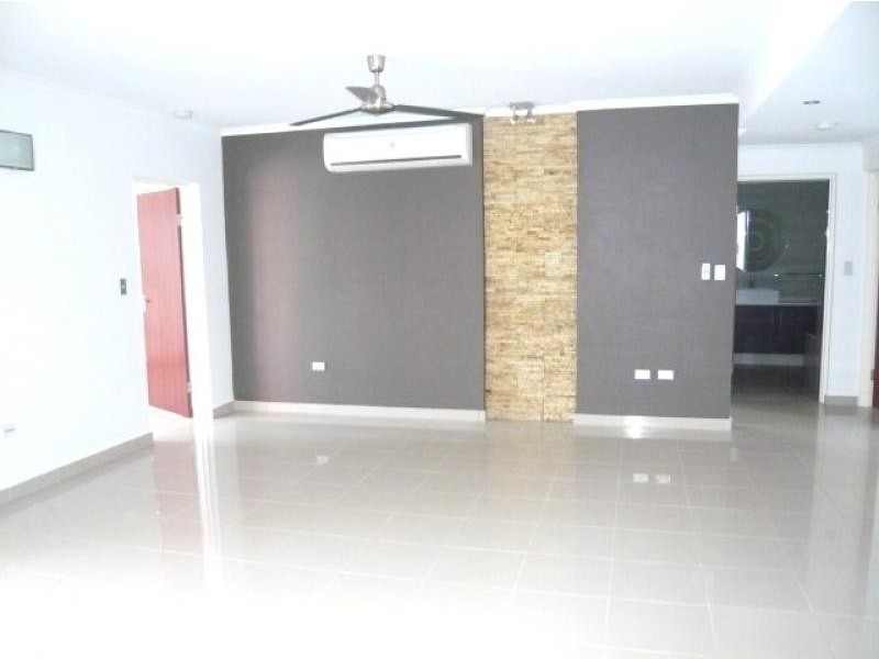13/107 Woods Street, Darwin NT 0800