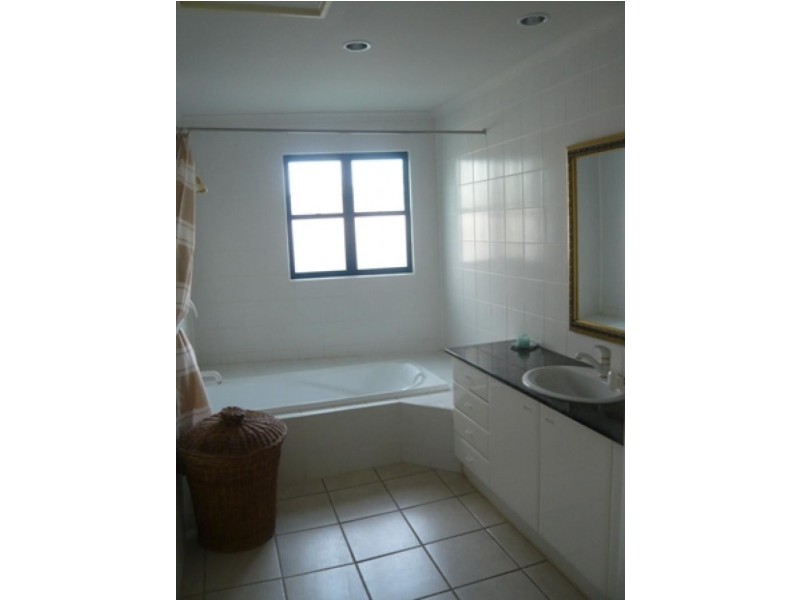 10/8 Knuckey Street, Darwin NT 0800