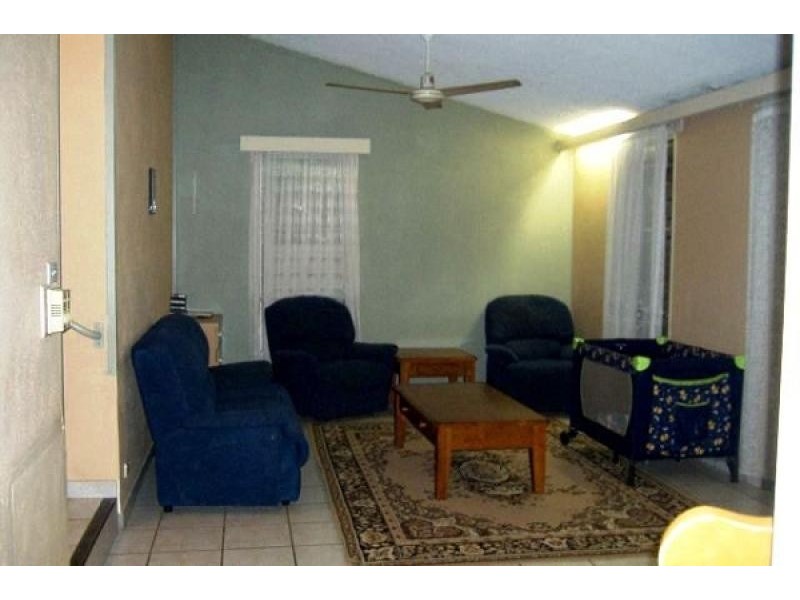 9 Matthews Road, Anula NT 0812