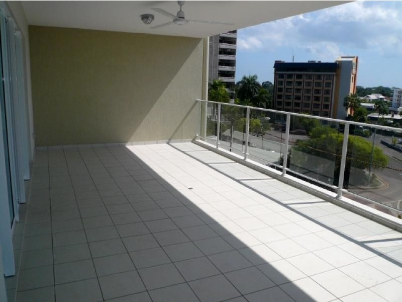 7/115 Woods Street, Darwin NT 0800
