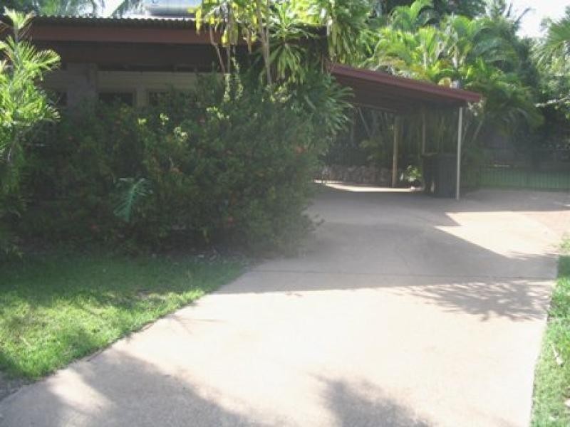 2 Johns Place, Rapid Creek NT 0810