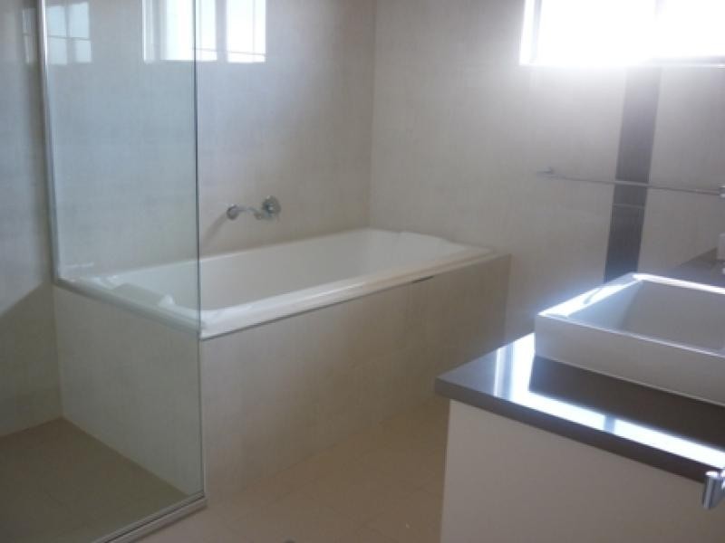 19 Danimila Terrace, Lyons NT 0810