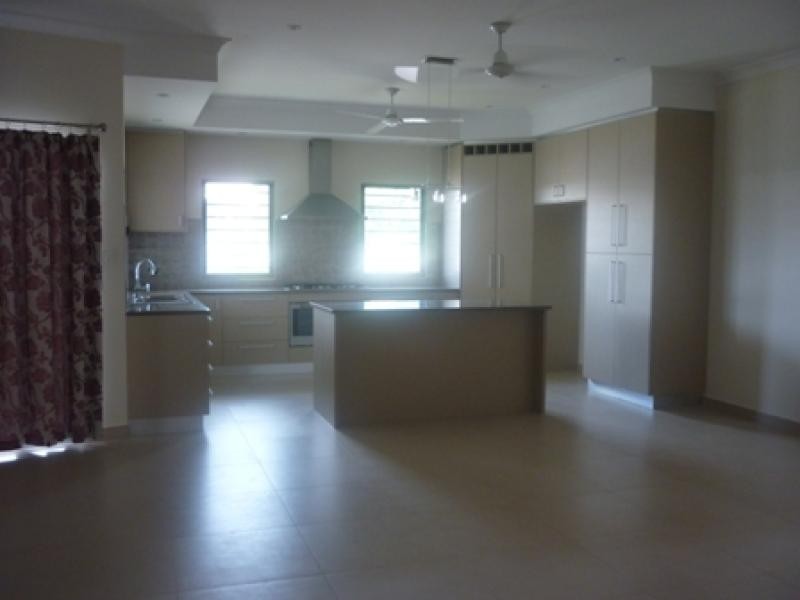 19 Danimila Terrace, Lyons NT 0810