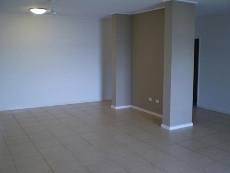 Unit 2, 27 B Dinah Beach Road, Stuart Park NT 0820