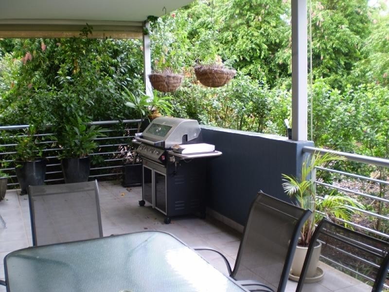 Unit 2, 27 B Dinah Beach Road, Stuart Park NT 0820