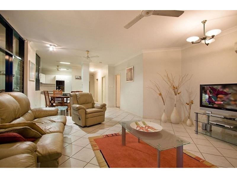 Apartment 52, 8 Knuckey Street, Darwin NT 0800