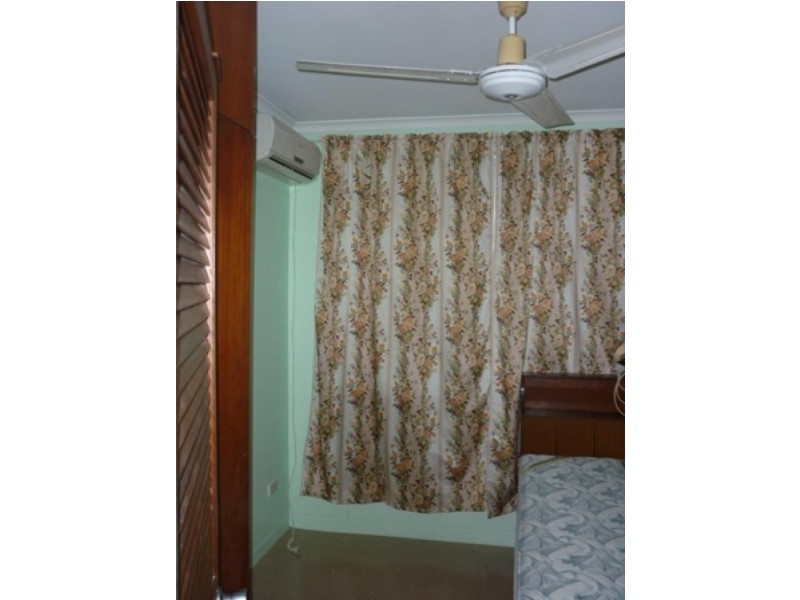 7 Wearing Crescent, Karama NT 0812