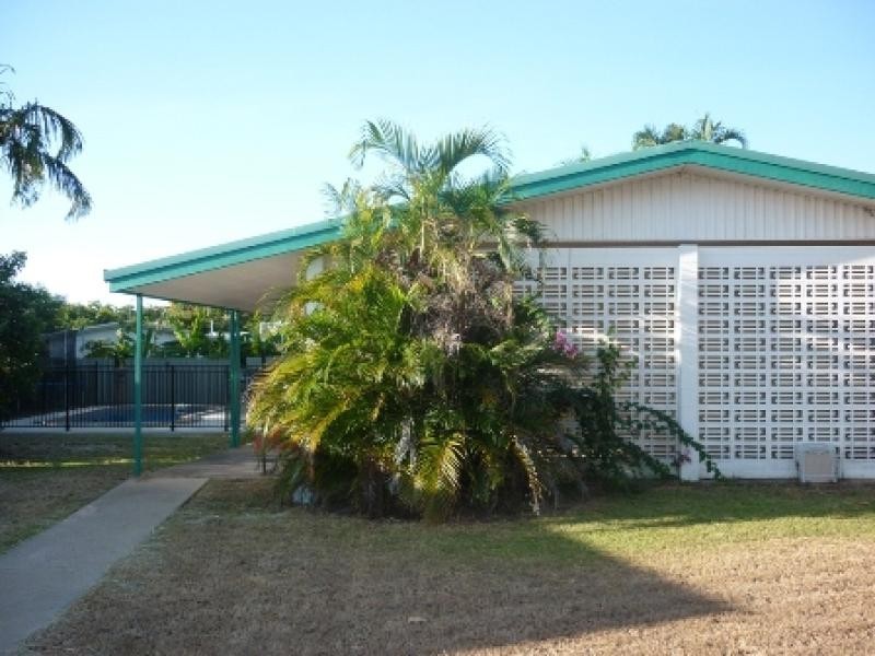 13 Tiwi Gardens Road, Tiwi NT 0810