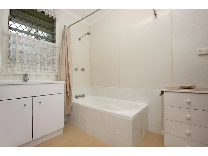 14 Hummel Court, Malak NT 0812