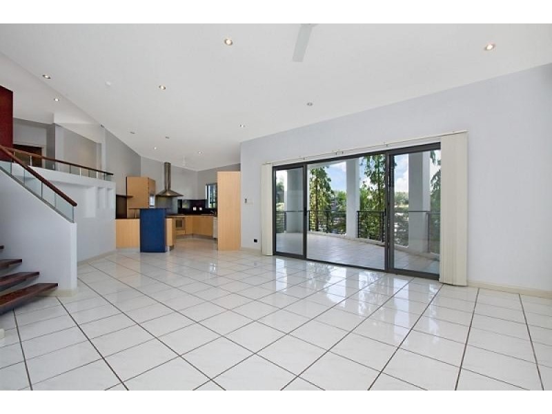 Unit 2, 2 Bradhurst Ct, Bayview NT 0820