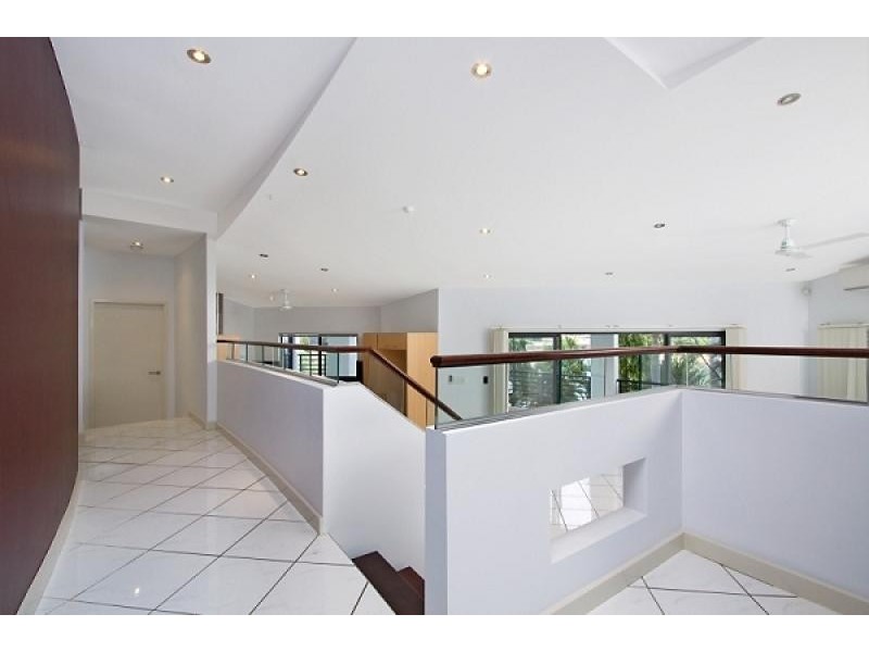 Unit 2, 2 Bradhurst Ct, Bayview NT 0820