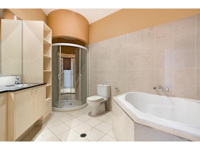 Unit 2, 2 Bradhurst Ct, Bayview NT 0820