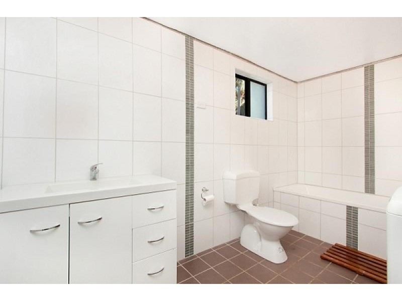 Unit 3 , 42 Sergison Circuit, Rapid Creek NT 0810