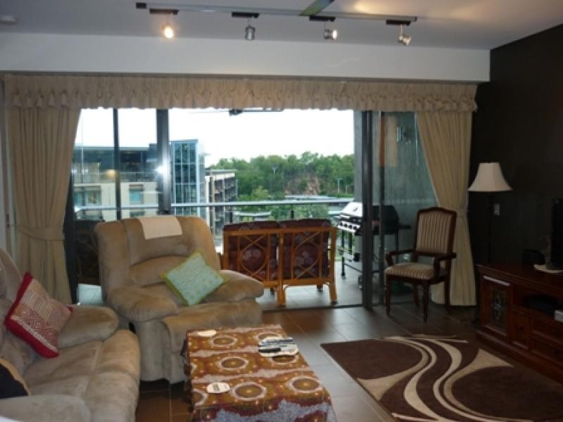 Unit 130/19 Kitchener Drive, Darwin NT 0800