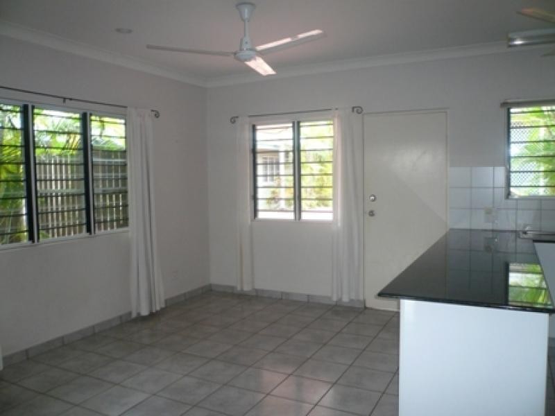Unit 2/5 Sovereign, Coconut Grove NT 0810