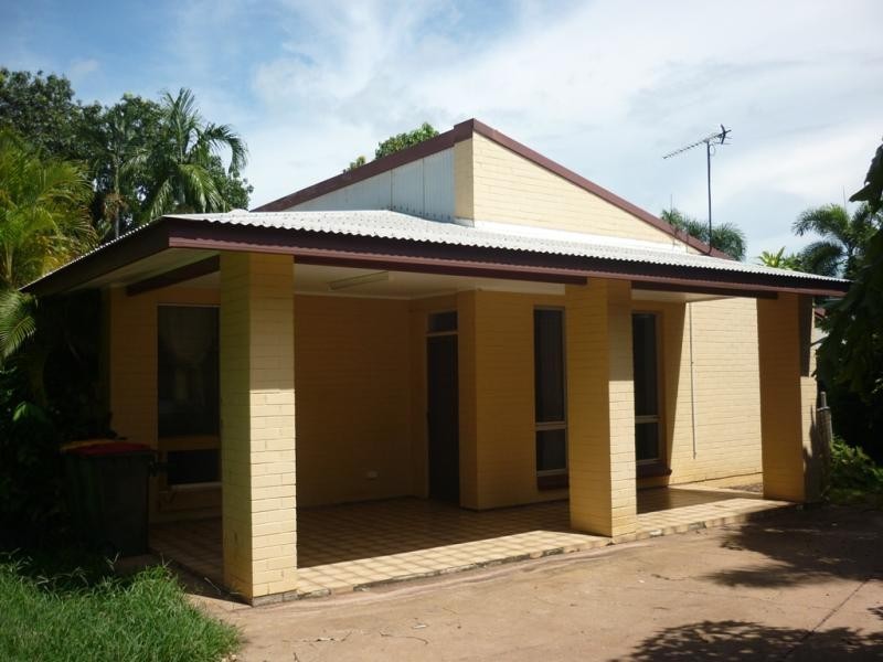 2 Pelham Court, Karama NT 0812