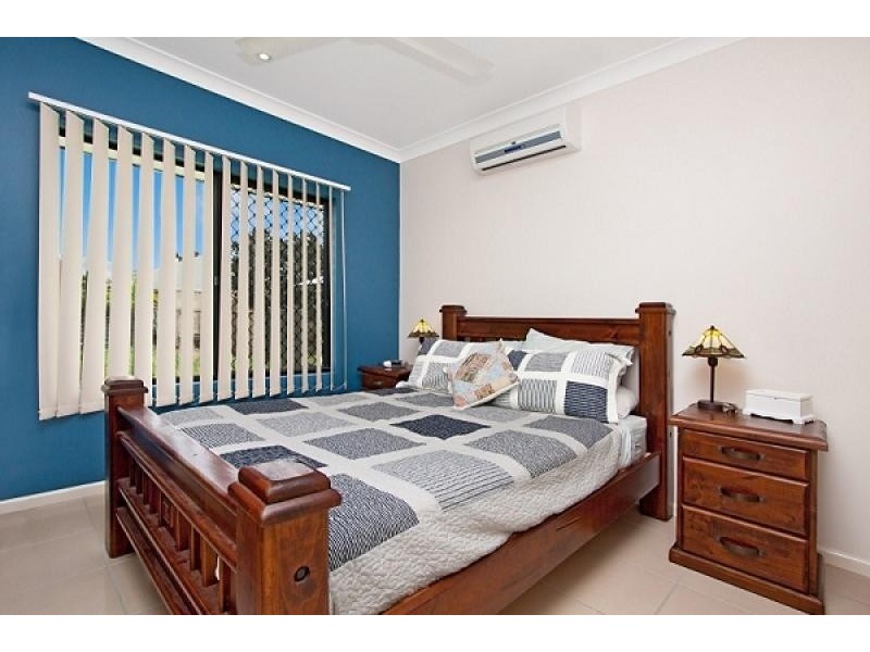 6 William Street, Farrar NT 0830