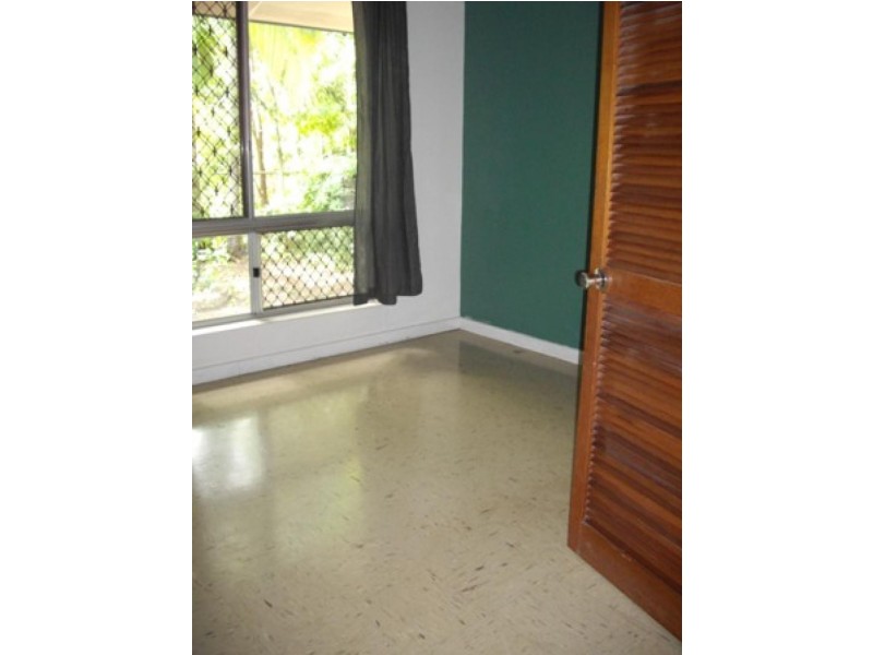 8 NEATE COURT, Malak NT 0812