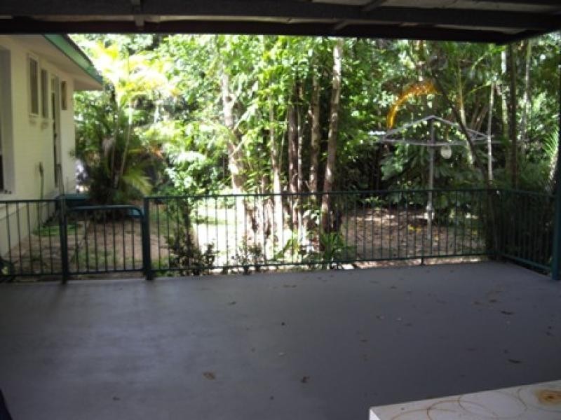 8 NEATE COURT, Malak NT 0812