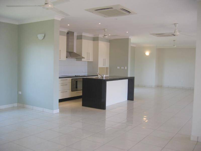 Rosebery NT 0832