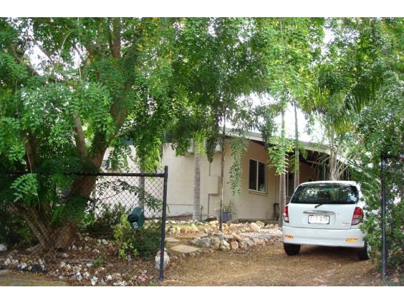 8 CAMPDEN COURT, Gray NT 0830