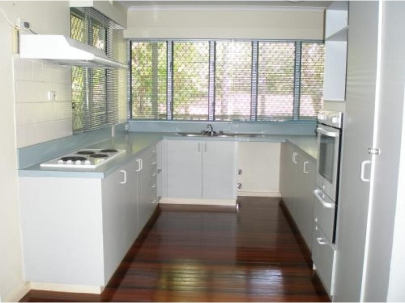 O’BRIEN COURT, Driver NT 0830