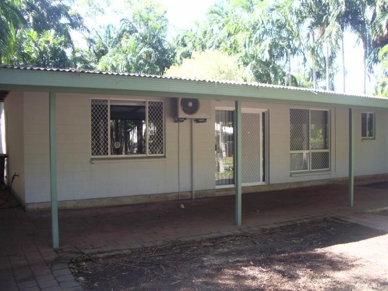 22 MANSON COURT, Moulden NT 0830