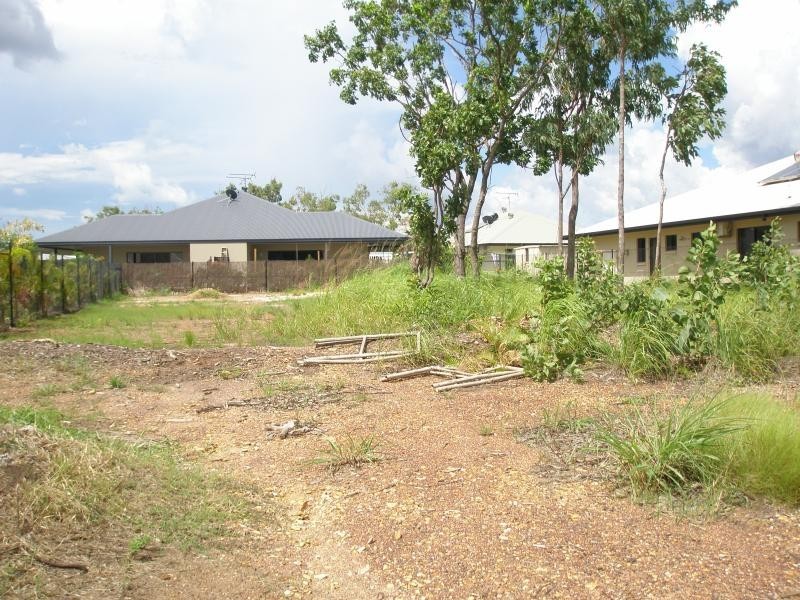 8 BELYUEN ROAD, Rosebery NT 0832