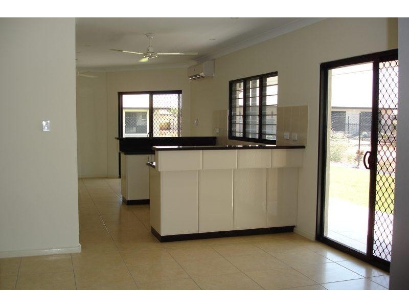 7 ROONEY STREET, Rosebery NT 0832