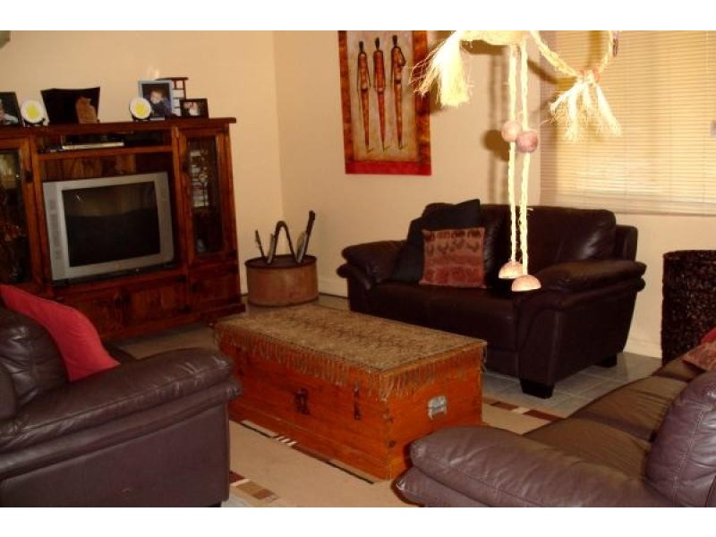 40 MELASTOMA DRIVE, Moulden NT 0830