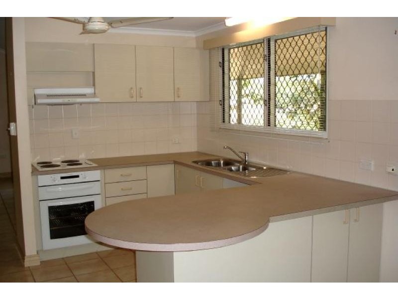 6 DUTTON COURT, Driver NT 0830