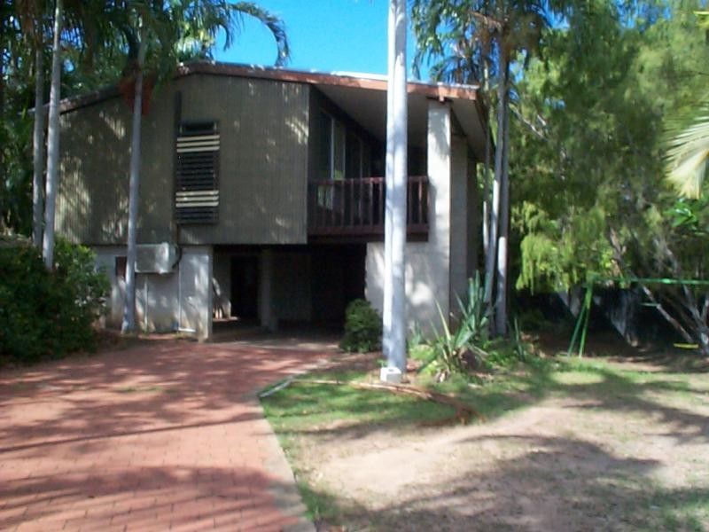 92 ESSINGTON AVENUE, Gray NT 0830