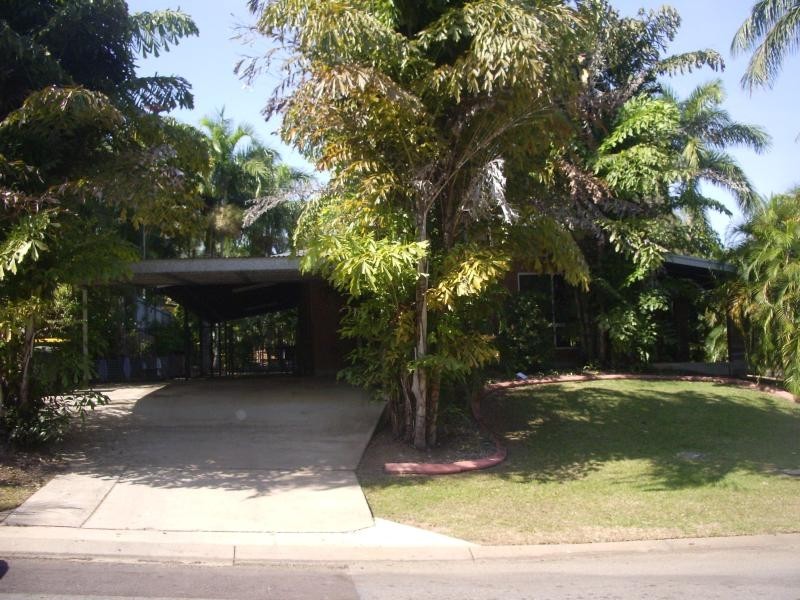 40 HANNIBAL CRESCENT, Gray NT 0830